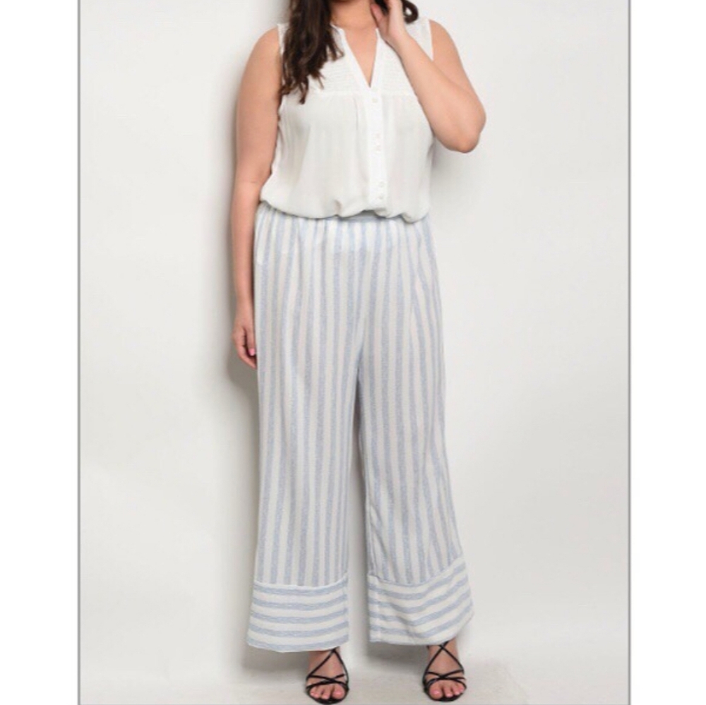 NWOT Miracle Berry Striped Wide leg cropped pant